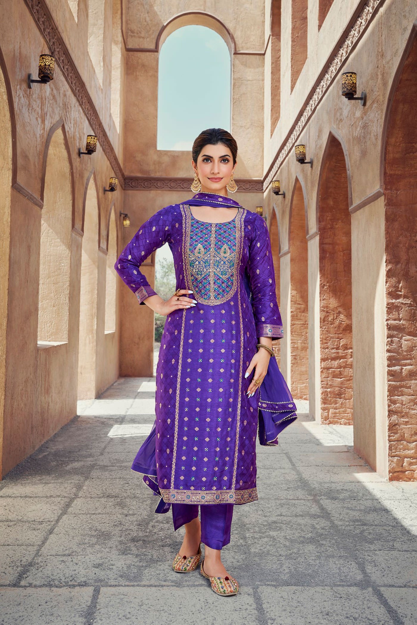 Turquoise Banarasi Silk Zari Woven Pant Suit 4965SL03